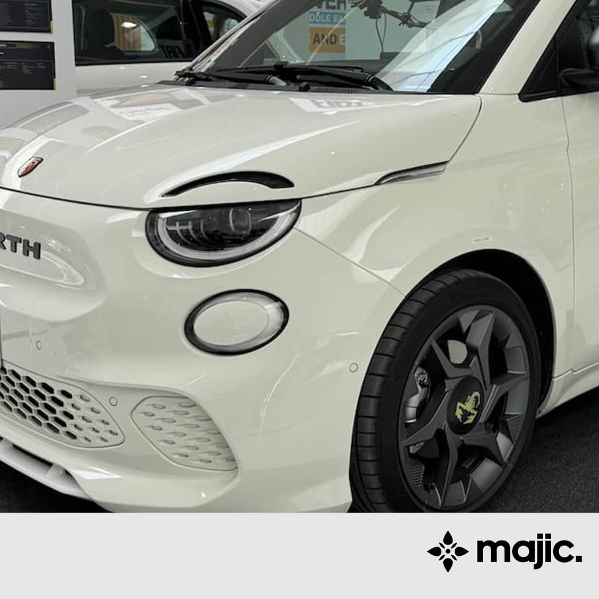 Abarth Antidote White Paint (5CA)