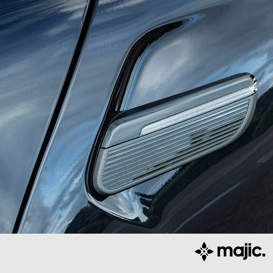 Mini Enigmatic Black Paint (C3Y)