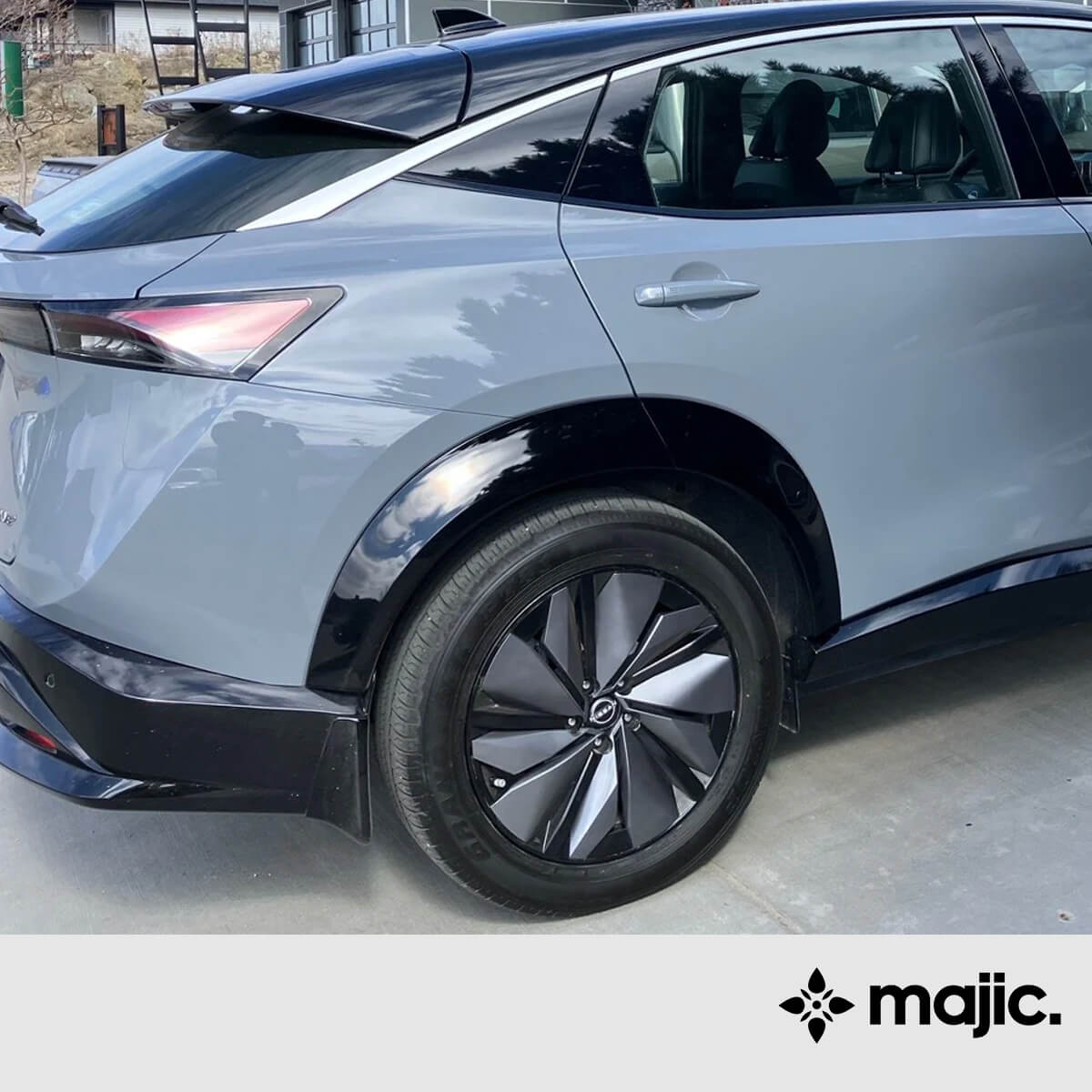 Nissan Boulder Grey Paint (KBY)