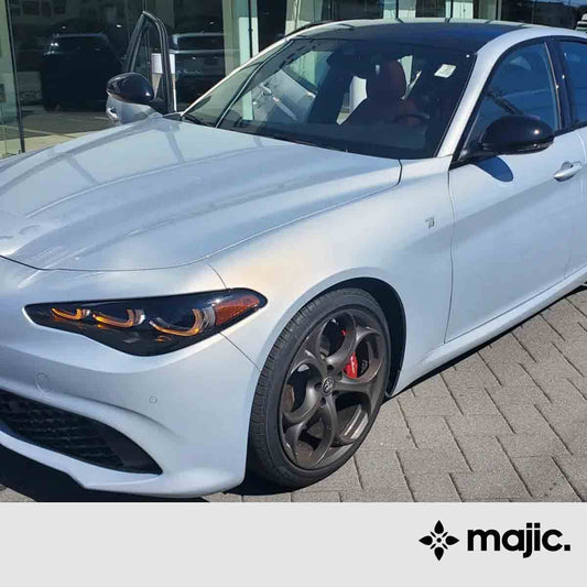 Alfa Romeo Moonlight Pearl Silver Paint (252/B)