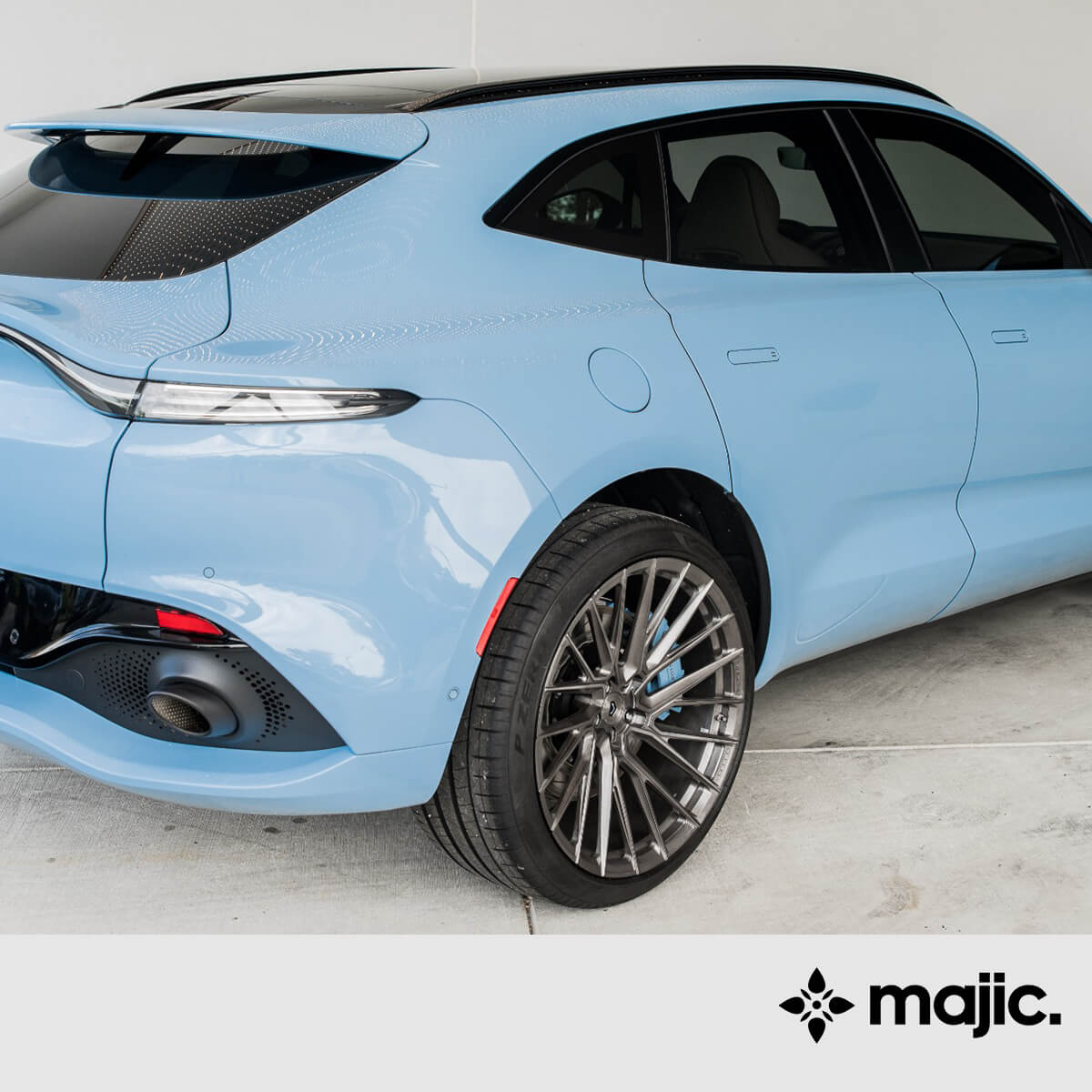 Aston Martin Frosted Glass Paint (6003)