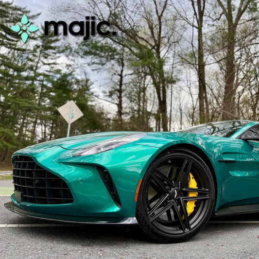 Aston Martin Podium Green, Racing Green Paint