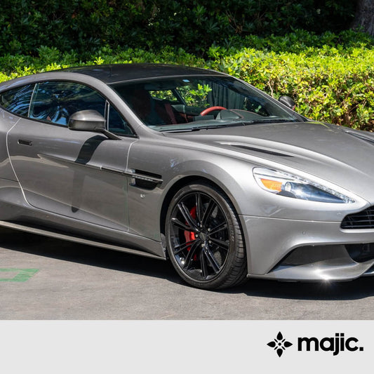 Aston Martin Tungsten Silver Paint (1262)