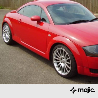 Audi Amulet Red Paint (LY3C)