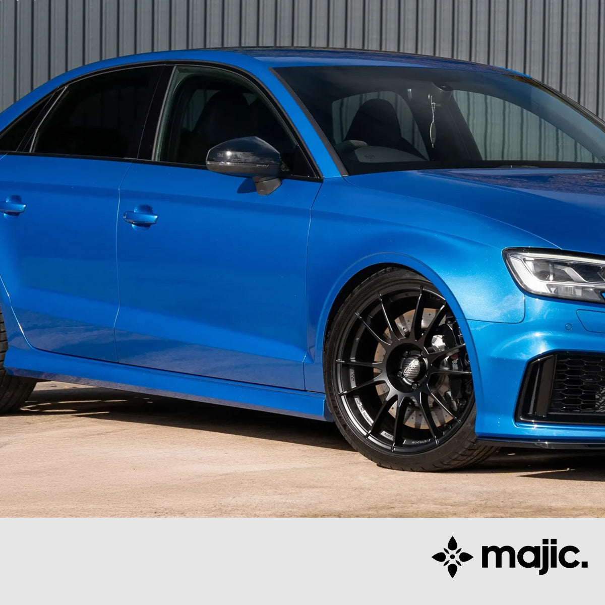 Audi Ara Blue Paint (X5J)