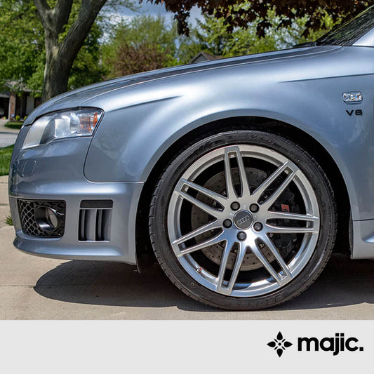 Audi Avus Silver Paint (LY7H)