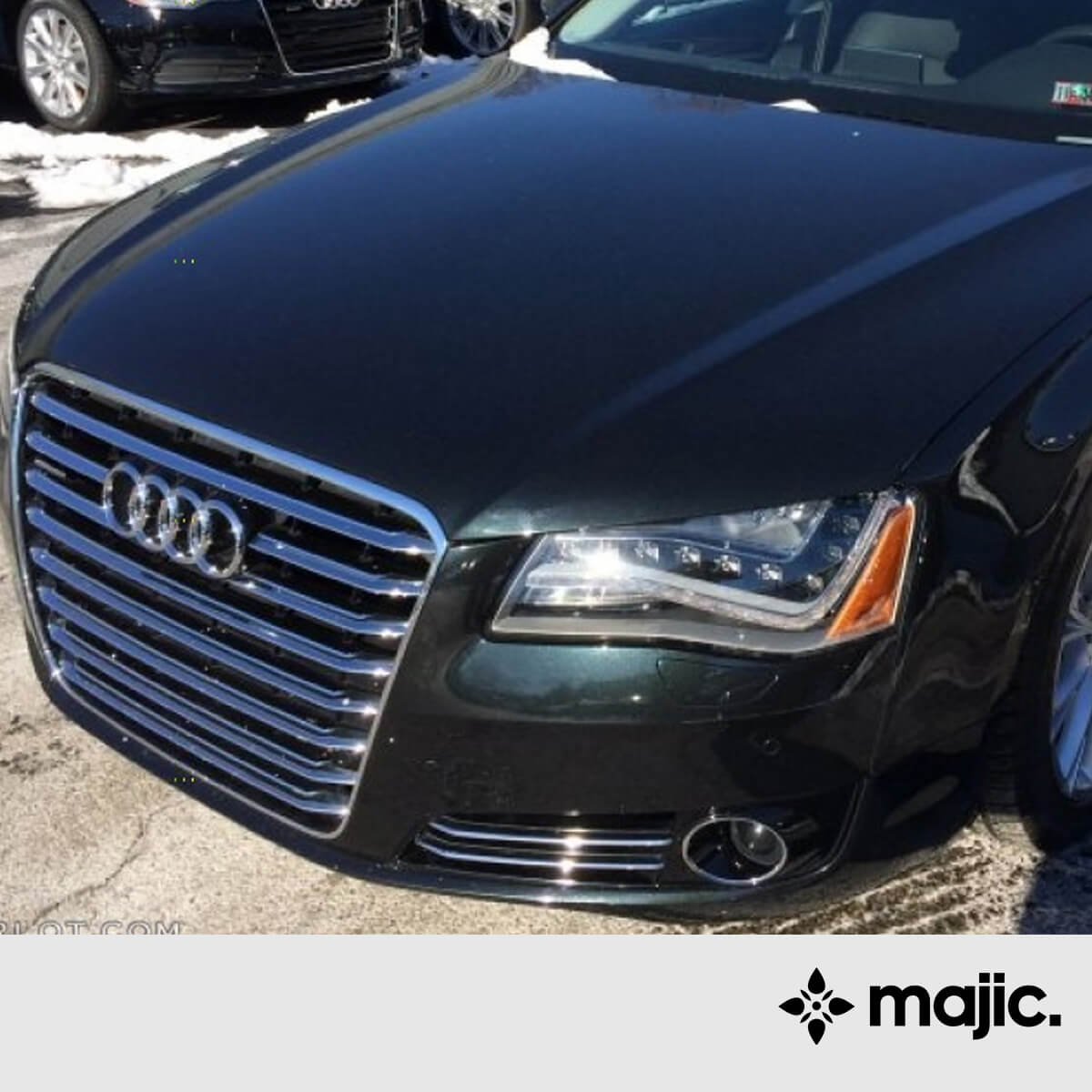 Audi Emerald Black Paint (LY9W)