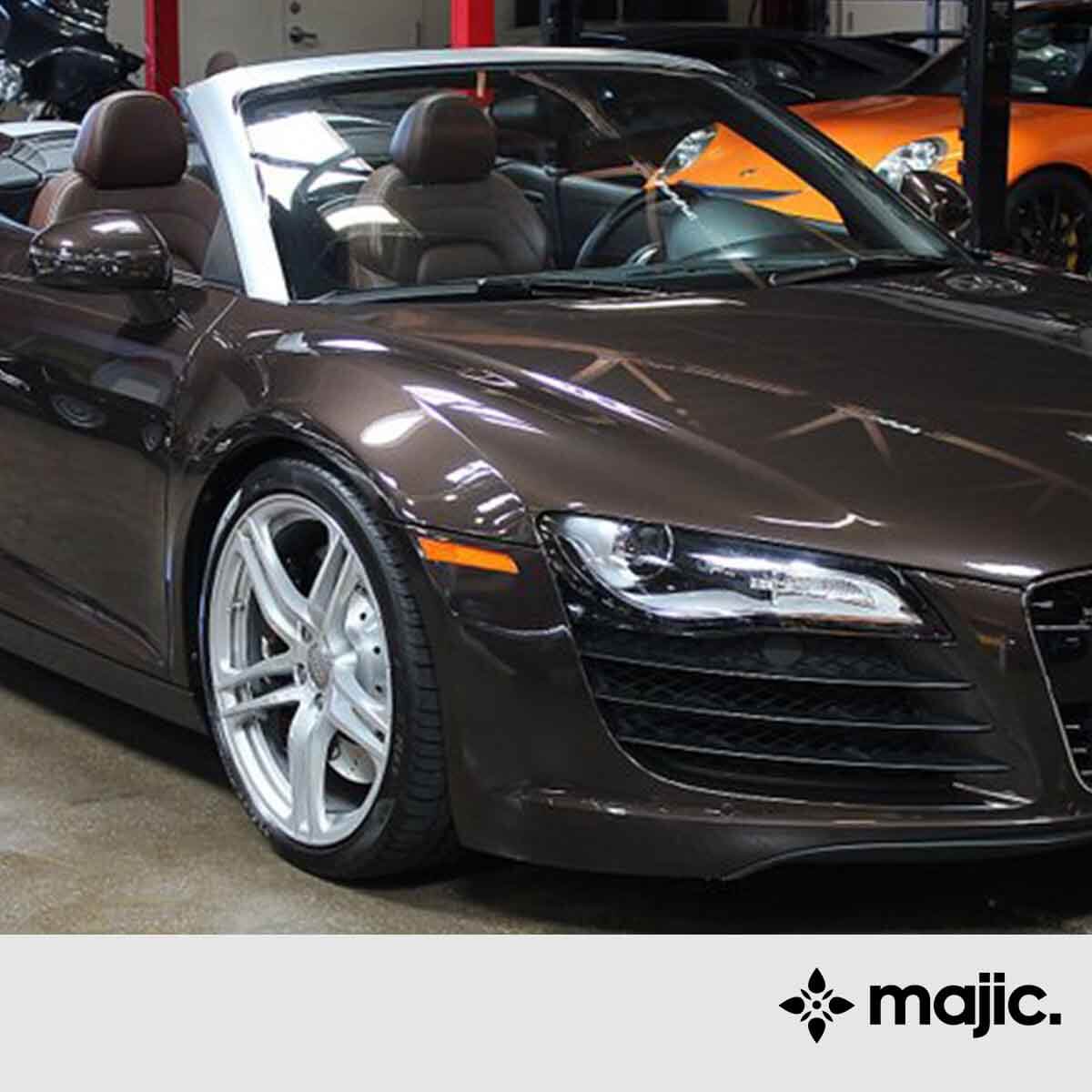 Audi Teak Brown Metallic Paint (Z8W)