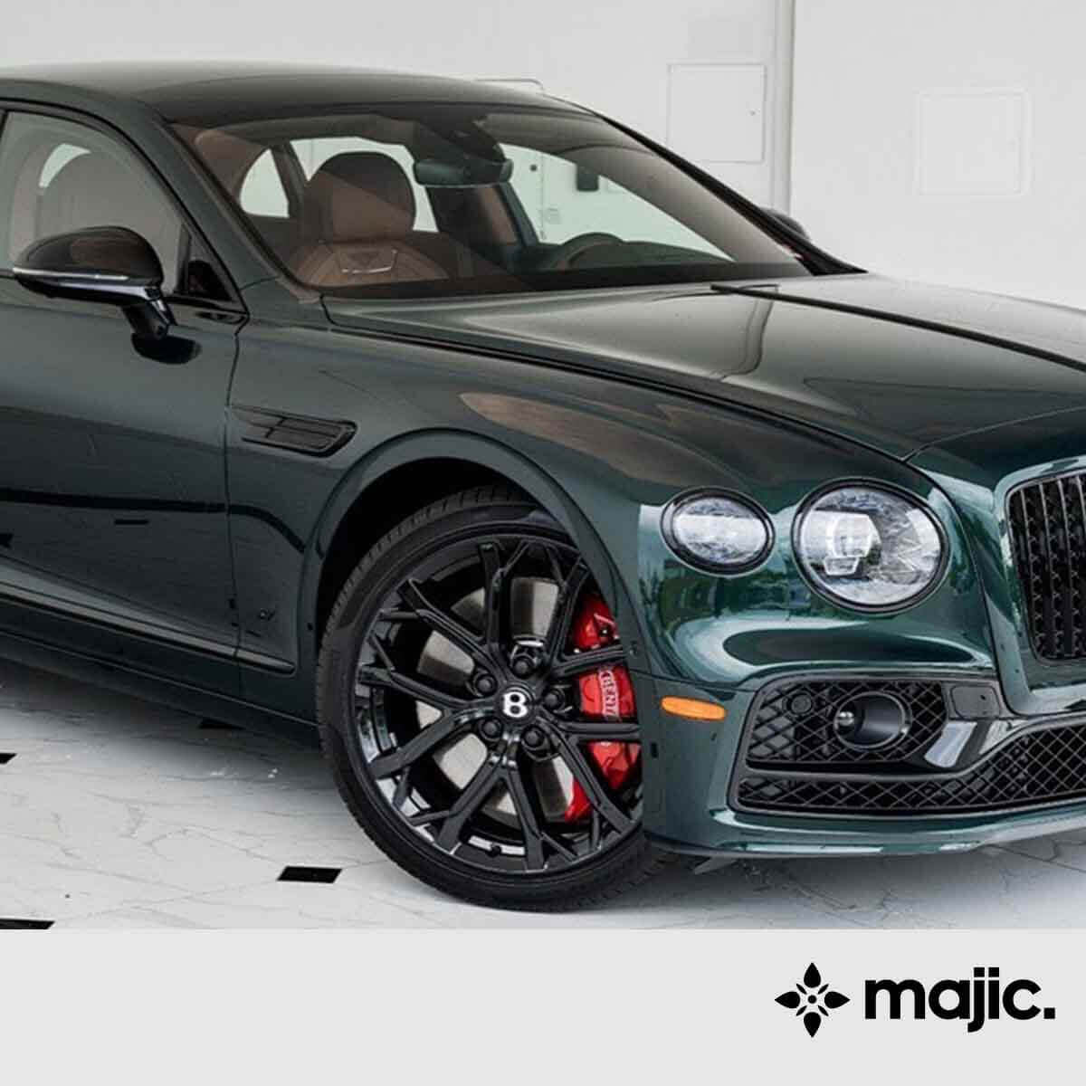 Bentley Cumbrian Green Paint (6615)