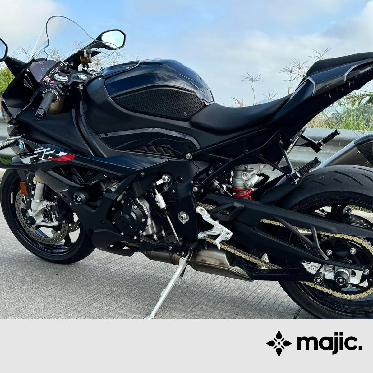 BMW Black Storm Paint (M46)