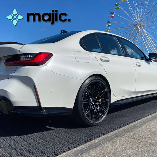 BMW Frozen Brilliant White Metallic Paint (W93)