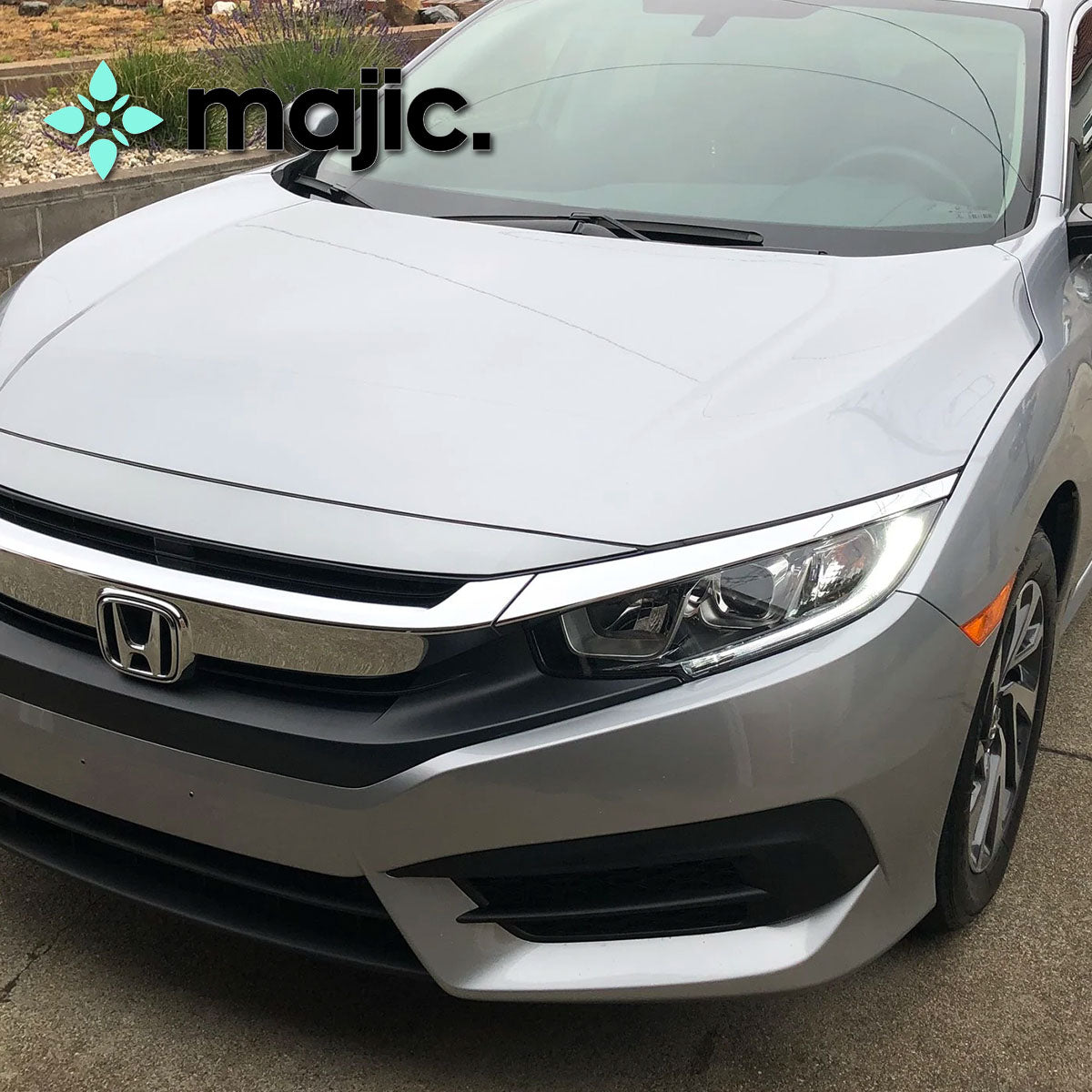 Honda Lunar Silver Paint (NH830M)