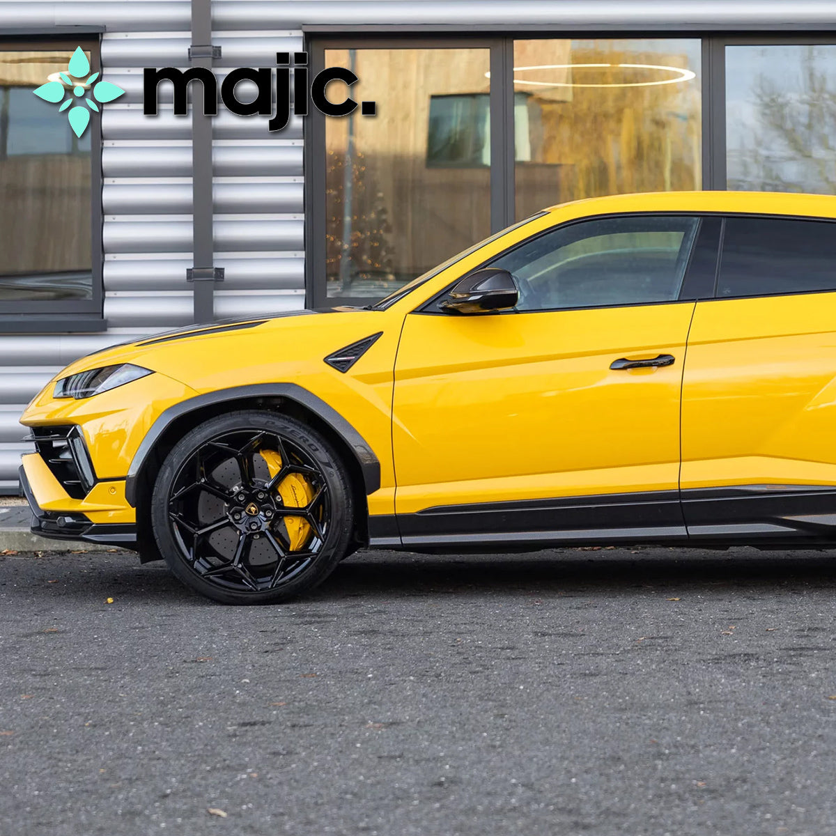 Lamborghini Giallo Auge Paint (LZ1A)
