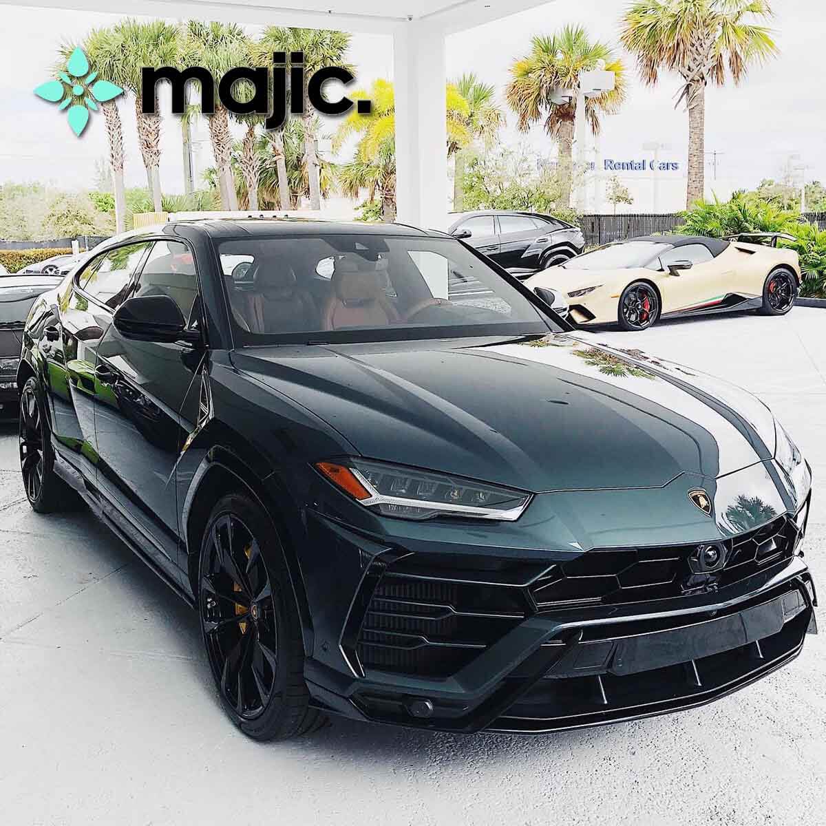 Lamborghini Verde Hebe Green Paint (LX6T)