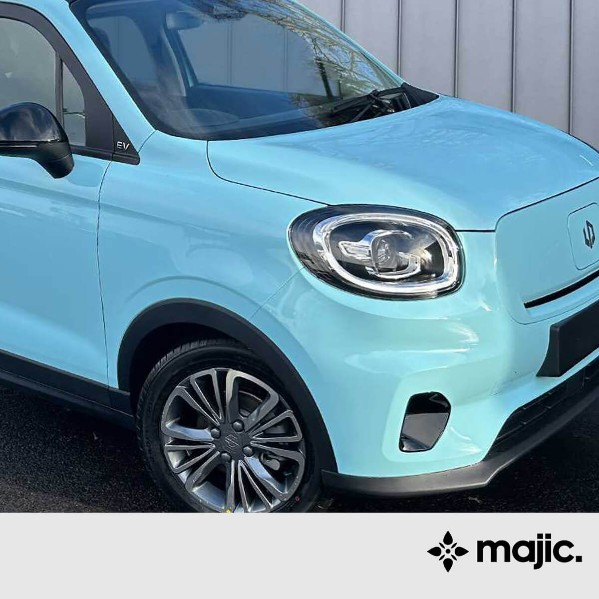 Leapmotor Caribbean Blue Paint