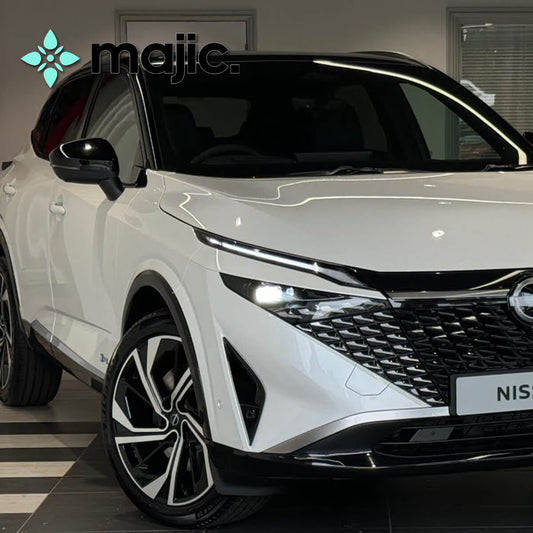 Nissan Pearl White Paint (QAC)