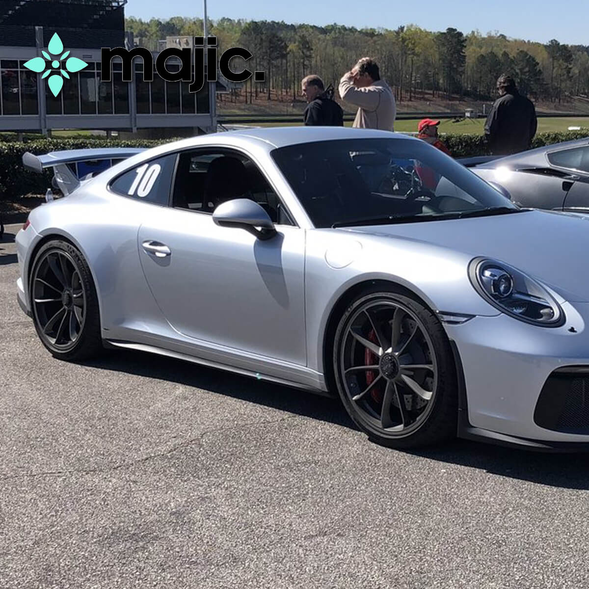 Porsche Rhodium Silver Paint (M7U)