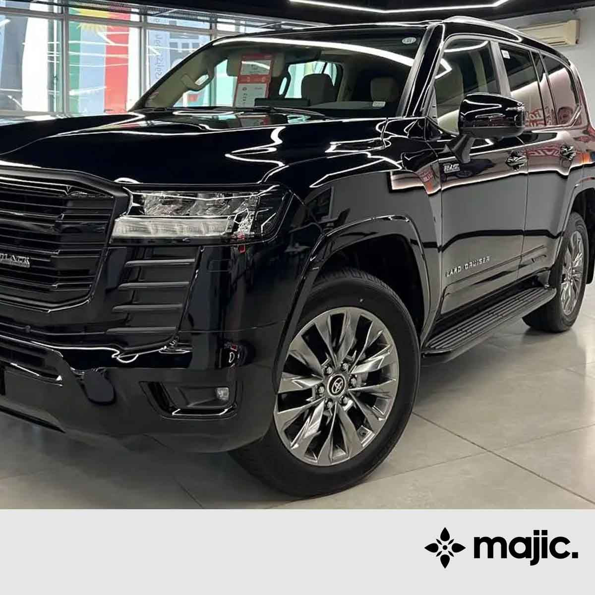 Toyota Attitude Black Paint (218)