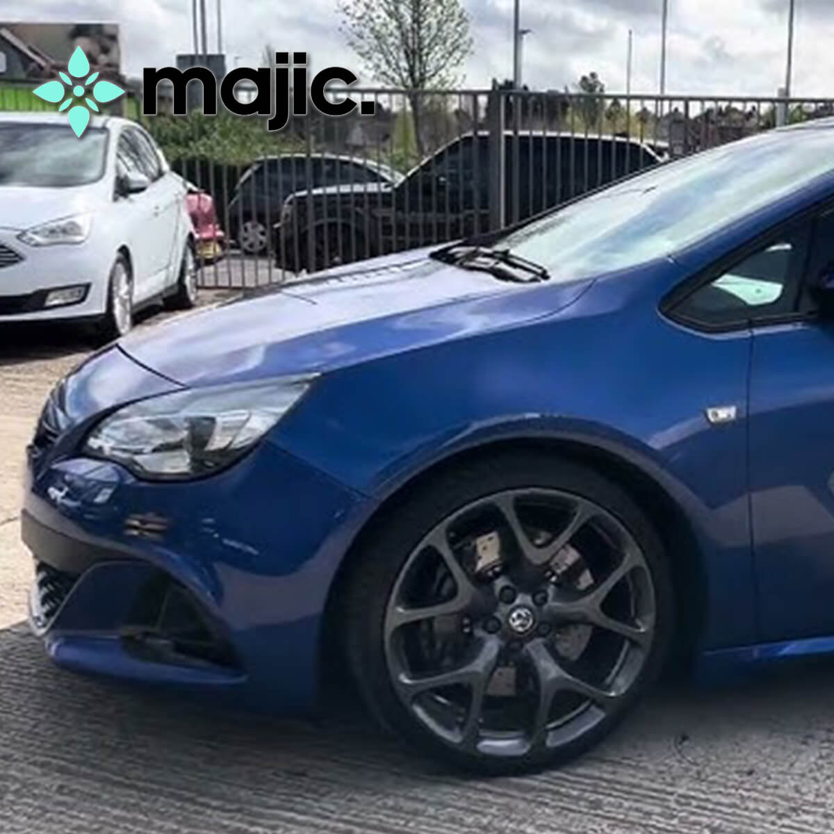 Vauxhall Flash Blue Paint (22U)