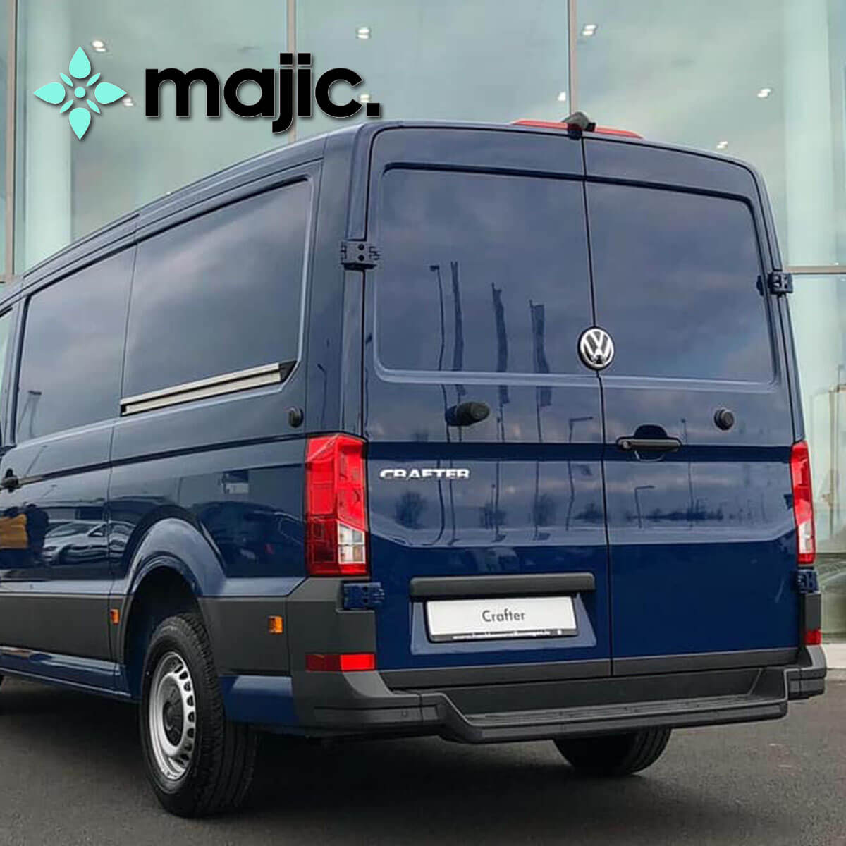 Volkswagen Deep Ocean Blue Paint (LA5H)