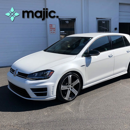 Volkswagen Oryx White Paint (L0K1)